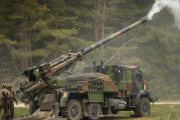 Франция увеличит поставки снарядов и передаст Украине 78 гаубиц "Цезарь"