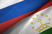 Таджикистан викликає посла Росії через ставлення Москви до таджиків