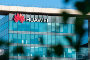 Тайвань добавил китайские компании SMIC и Huawei в список экспортного контроля