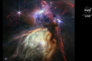 Телескоп "Уэбб" запечатлел крупным планом десятки звезд в момент их рождения