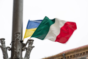 Мелоні закликала не дозволити пов'язаним з Росією компаніям брати участь у відновленні України