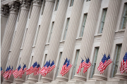 США висунули обвинувачення двом громадянам Китаю у спробах вербувати американських військовослужбовців