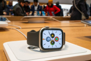 Після перемоги в суді Apple повертає на прилавки смарт-годинники з пульсоксиметром