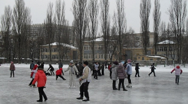 Где в Киеве можно бесплатно покататься на коньках