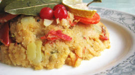 Індійська страва «упма» — манка з овочами