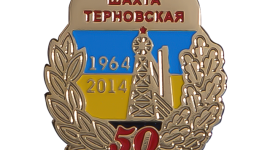 Какими бывают технологии изготовления значков
