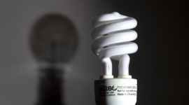 Канада прекратит использование компактных люминесцентных ламп в течение года из-за загрязнения ртутью