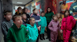 Детей, вывезенных с оккупированных территорий в Беларусь, отправили на тренировку с военными