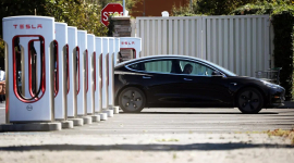 Tesla отзывает более 1,6 миллиона электромобилей из Китая для устранения неисправностей