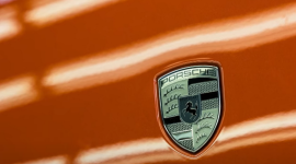Porsche и BMW столкнулись с падением продаж в Китае