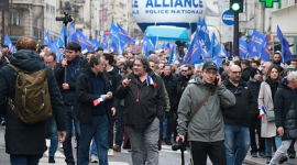 У Парижі та інших містах Франції відбулися масові акції на підтримку поліції (ВІДЕО)