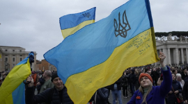 Слова Папы Римского о "белом флаге" вызвали критику со стороны ряда стран