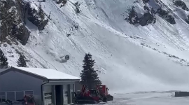 Одна людина загинула внаслідок падіння підйомника на гірськолижному курорті у Швейцарії (ВІДЕО)