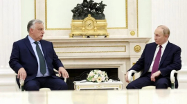 Прем'єр-міністр Угорщини доручив розслідувати прослуховування Сіярто