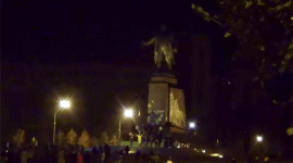 Постамент пам’ятника Леніна у центрі Харкова розмалювали