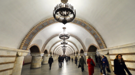 У метро в Києві перевірять збирачів пожертвувань