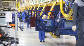 Автовиробництво: скільки машин та автобусів випускають тепер українські заводи