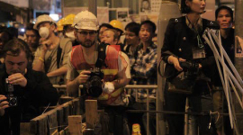 Под зонтиком: подборка фото гонконгского движения «Займём центр»