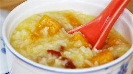 Десерт от “растяжек”: рисовая каша с тыквой и ягодами годжи