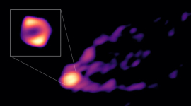 Астрономы сделали первое прямое изображение черной дыры, выбрасывающей мощный поток