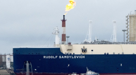 Экспорт нефти из России вернулся к довоенному уровню