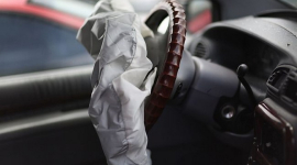 Скандал с подушками безопасности Takata: Mercedes и Toyota отзывают свои автомобили, 2,3 миллиона остаются на ремонте во Франции
