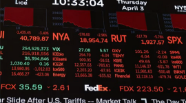 Мировые рынки упали после последних пошлин Трампа