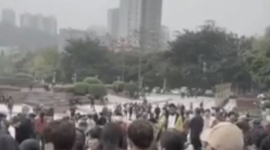 Інвестори великих платформ електронної комерції знову протестують: криза довіри в Китаї поглиблюється (ВІДЕО)