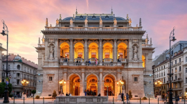 Угорська державна опера: художнє втілення в камені та мармурі (ФОТО)