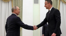 Єврокомісія вимагає від Угорщини пояснень після повідомлень про передачу документів Москві