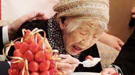 Секрет долголетия не в правильном питании: 119-летняя женщина любила газированные сладкие напитки