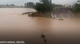 В результате ливней на юге Бразилии погибли, по меньшей мере, 37 человек, более 70 числятся пропавшими без вести