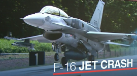 Сингапур приостановил тренировки F-16 после падения самолета в среду