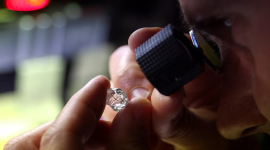 Сполучені Штати переглядають умови заборони на імпорт російських алмазів