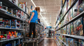Трамп просить Walmart «проковтнути мита» (ВІДЕО)
