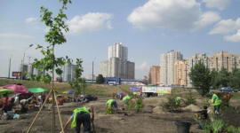 У Києві на Осокорках з'явиться сквер замість ТЦ