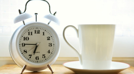 Как легко просыпаться утром без кофеина и других стимуляторов