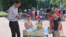 Французская компания обучает школьников перерабатывать отходы в органические удобрения