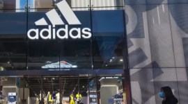 В Китае Adidas расследует коррупцию топ-менеджеров компании