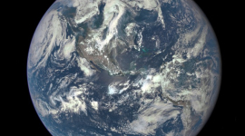 Спутник сделал новый снимок Земли из космоса