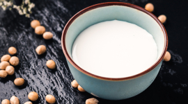 Рослинне молоко: користь і недоліки