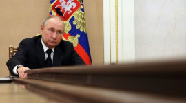 Если придется встретиться с Зеленским, Путин будет "унижен", говорит дипломат-перебежчик
