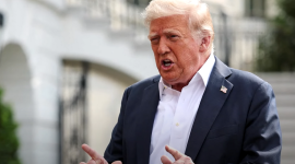 Трамп повідомив про запровадження нових мит на товари з Мексики та ЄС (ВІДЕО)