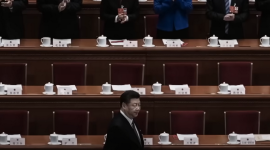 Влада Сі Цзіньпіна слабшає: КПК змінює структуру ухвалення рішень (ВІДЕО)