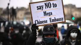 Протесты в Лондоне из-за плана Китая построить «мегапосольство»