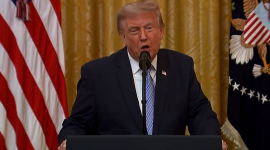 Трамп погрожує позбавити ліцензій телеканали, які не показали його промову (ВІДЕО)
