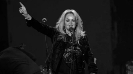 В возрасте 75 лет ушла из жизни валлийская певица Бонни Тайлер