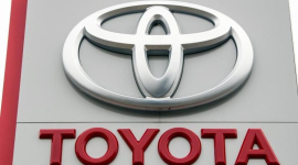 Всемирный дефицит микросхем вынуждает японского автопроизводителя Toyota значительно сократить производство