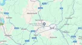 Италия: двое погибших в результате крушения микросамолета на аэродроме в ста километрах от Рима
