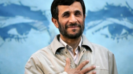 Покушение на Ахмадинежада, иранского президента, совершено в городе Хамадан